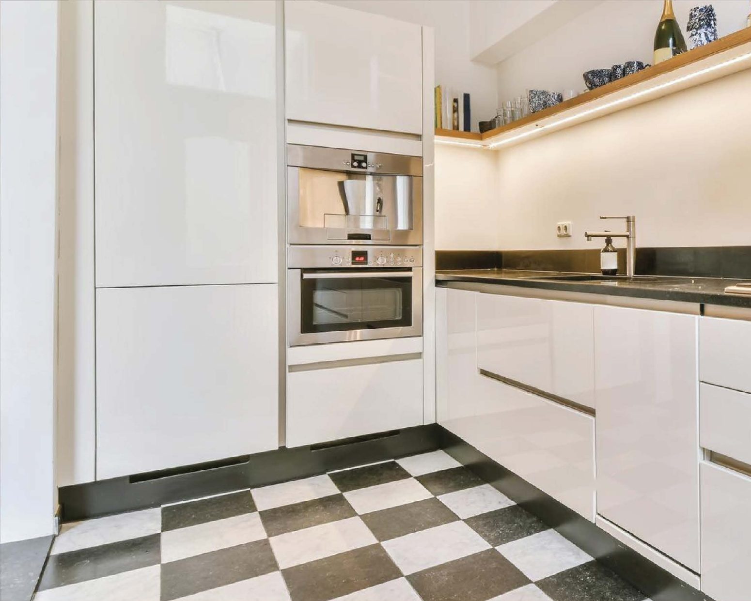 L-shaped modular kitchen